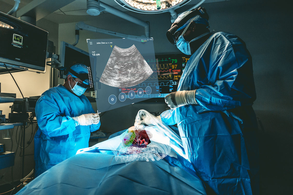 Surgeons train with the help of extended reality. Photo Credit: <em>Photo courtesy of MediView XR, Inc.</em>