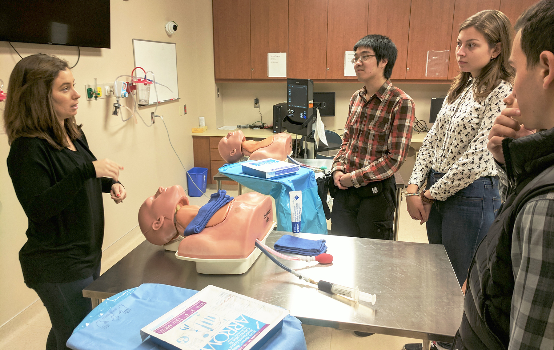 The sophomore-level BioE 200 course, where students tour various clinical settings at a local hospital, helps students better understand the health system, the needs of the patient, and the needs of the practitioners so they can someday design better solutions addressing those needs. 
