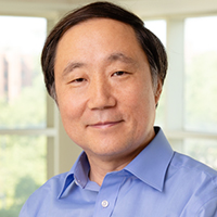 Chemistry Professor Yi Lu