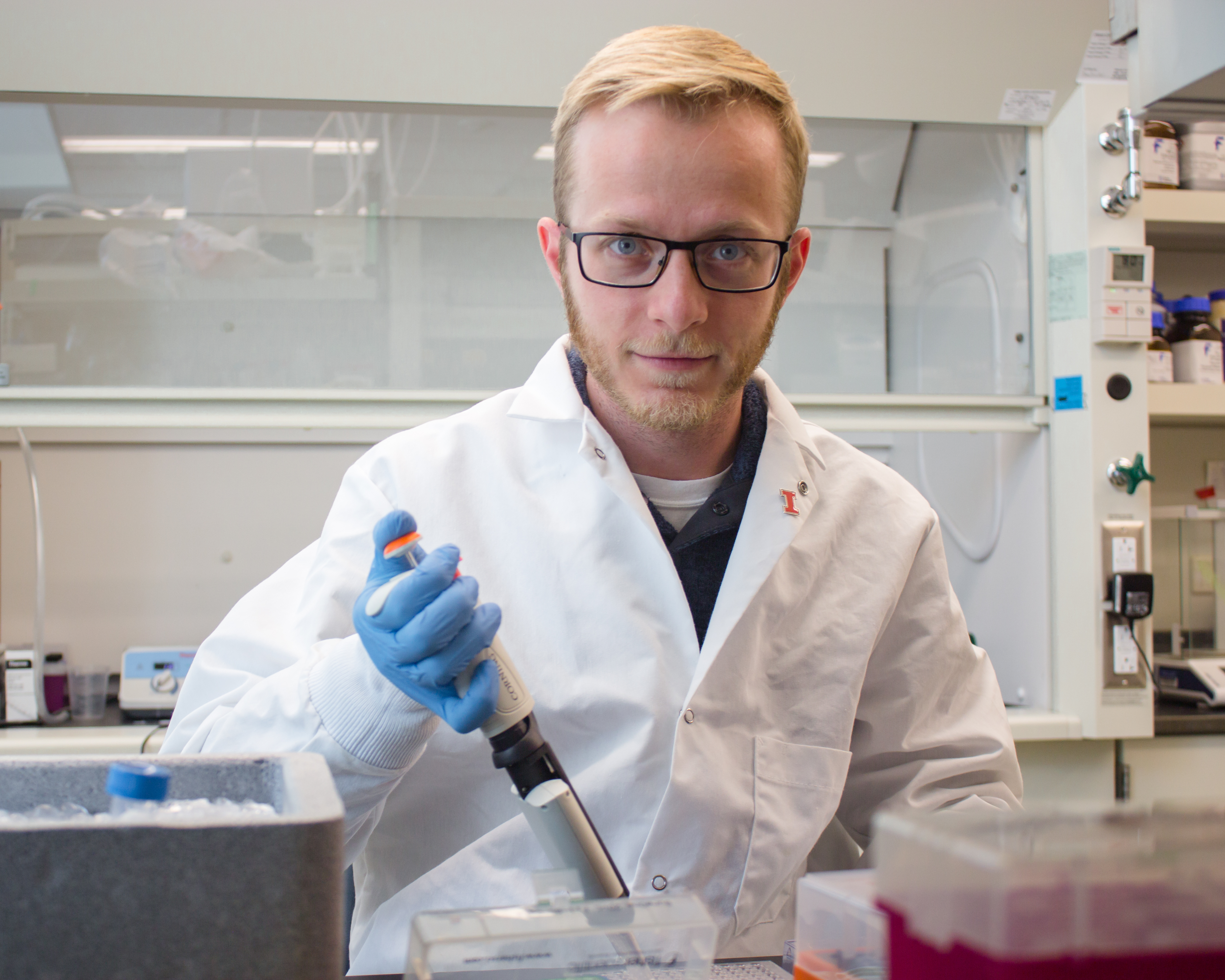 Biomedical engineering graduate student at his lab at the University of Illinois Urbana-Champaign UIUC