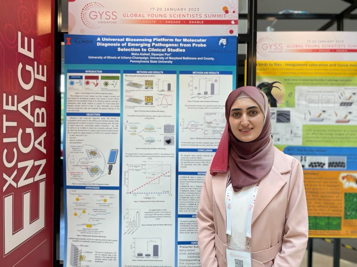 Maha Alafeef presenting her poster