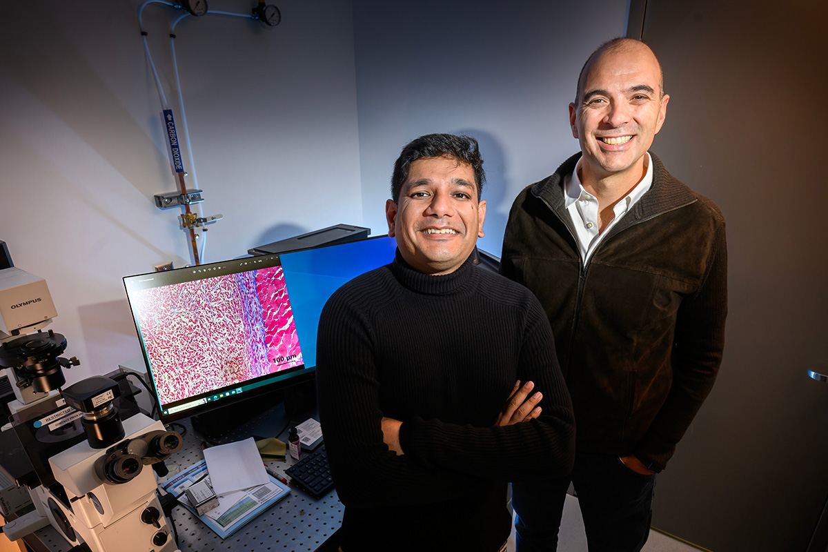 Postdoctoral researcher Indrajit Srivastava, left, and electrical and computer engineering &amp;amp; bioengineering professor&amp;nbsp;Viktor Gruev led a team of researchers developing new cancer imaging agents that can light up two cancer biomarkers when lit by one fluorescent wavelength.