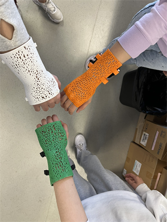 Students in Prof Cvetkovic's course 3D printed wearable wrist braces.